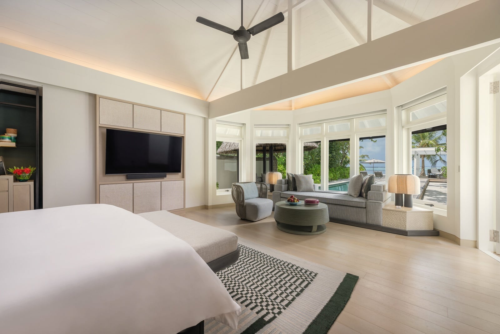 Sunrise Beach Pavilion. Four Seasons Maldives at Kuda Huraa