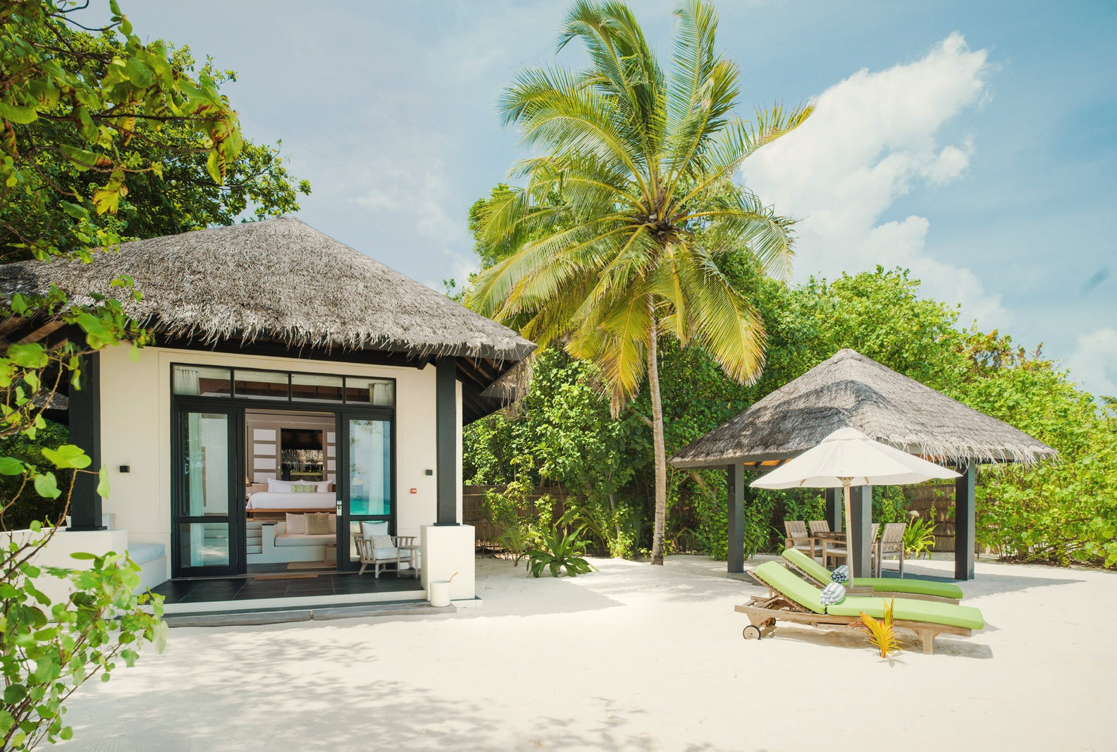 Beach Pool Residence. JA Manafaru