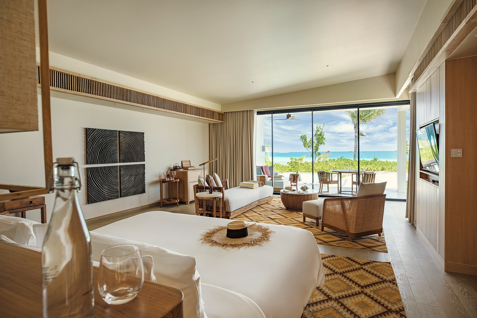 Sunrise Beach Pool Villa. Kuda Villingili