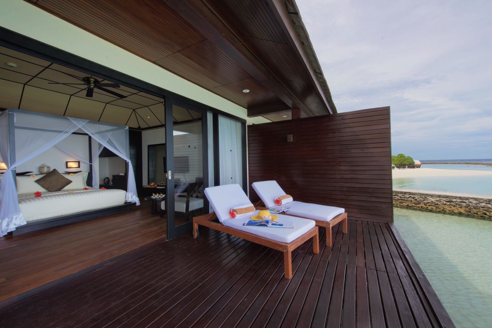 Lagoon Villa. Lily Beach Resort & Spa
