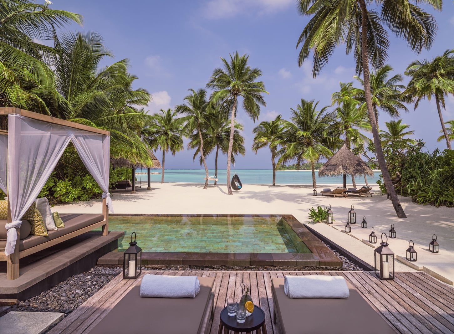 Grand Beach Villa. One & Only Reethi Rah